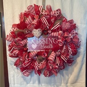 ❤️ Valentine Kissing Booth Wreath | Red & Pink Heart Door Decor | Handmade
